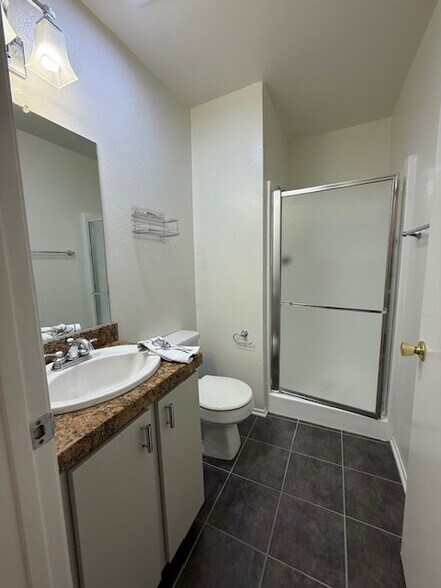 Building Photo - 4322 Matilija Ave