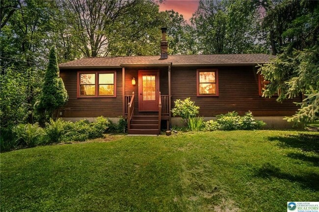 Building Photo - 315 Moyers Ln