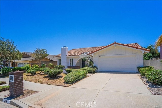Building Photo - 812 San Juan Ln