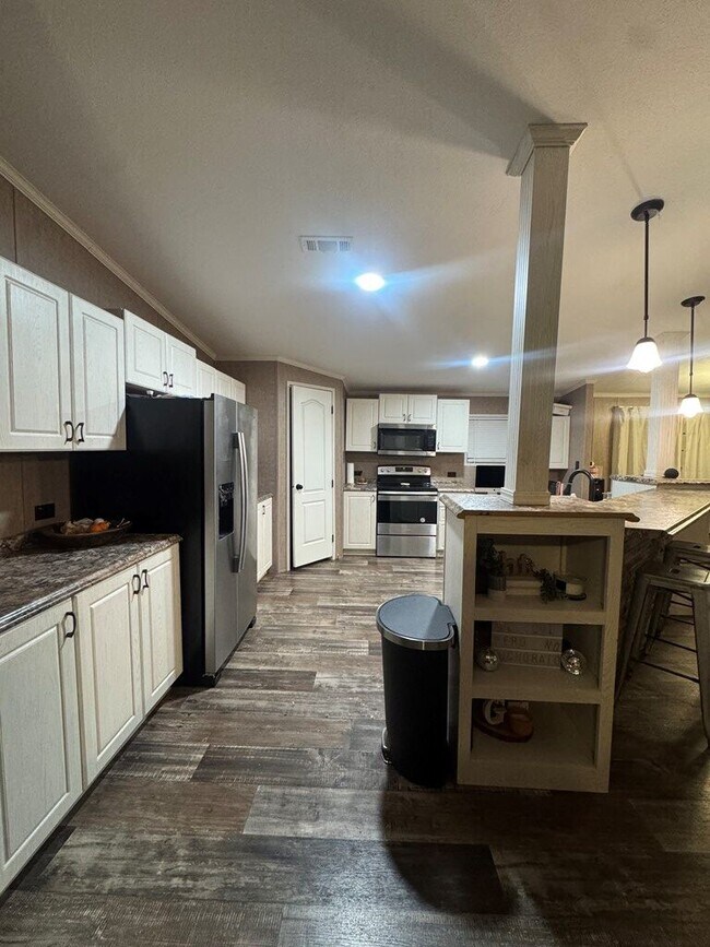 Building Photo - 4009 Brk