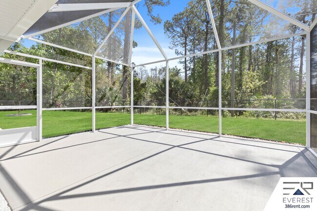 Building Photo - FULLY FENCED, LIKE NEW, CUSTOM BUILT 3/2/2 ON A CUL DE SAC IN DESIRABLE QUAIL HOLLOW