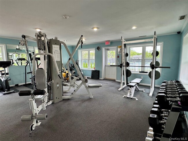 Building Photo - 77 Leeward Ct