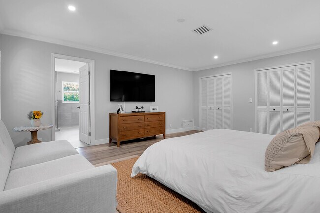 Building Photo - 23313 Lago Mar Cir