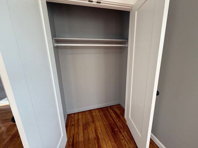 Building Photo - 35har