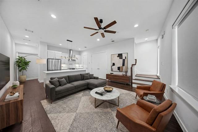 Building Photo - 4626 Munger Ave