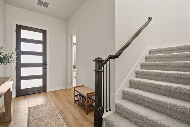 Building Photo - 1712 Martin Wls St