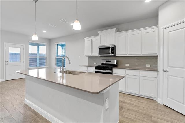 Building Photo - 1141 Southwark Dr