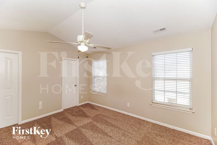 Building Photo - 12301 Carolina Crossing Dr