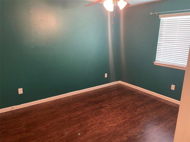 Building Photo - 11418 El Diamante Dr