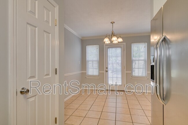 Building Photo - 324 Hornhead Dr