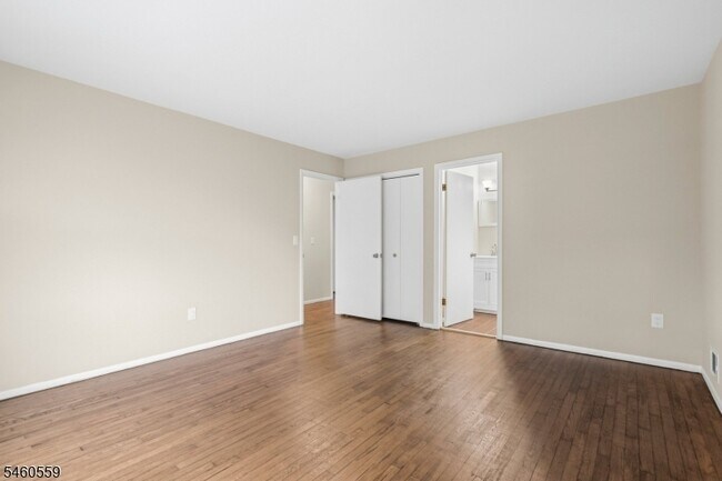 Building Photo - 415 Morningside Ave