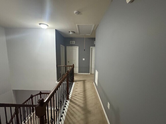 Building Photo - 1052 Spacious Skies Ln