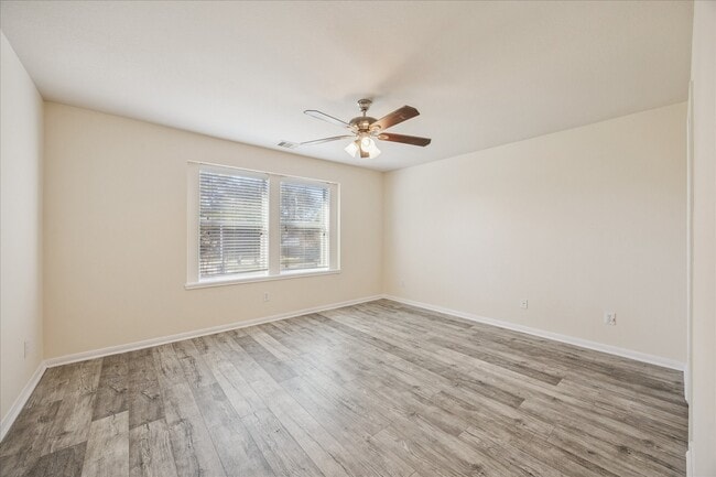 Building Photo - 8102 Fisher Glen Ln