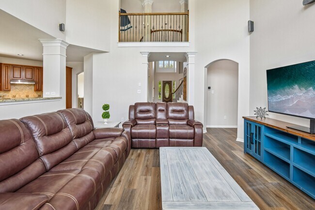 Building Photo - 28134 Kudzu Dr