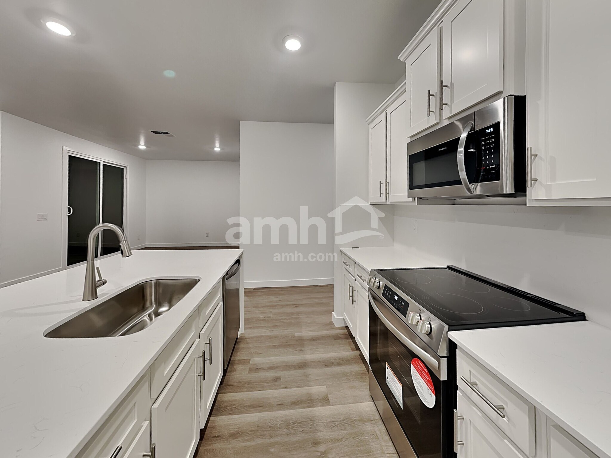 Building Photo - 12323 W Burruel Crk Ln