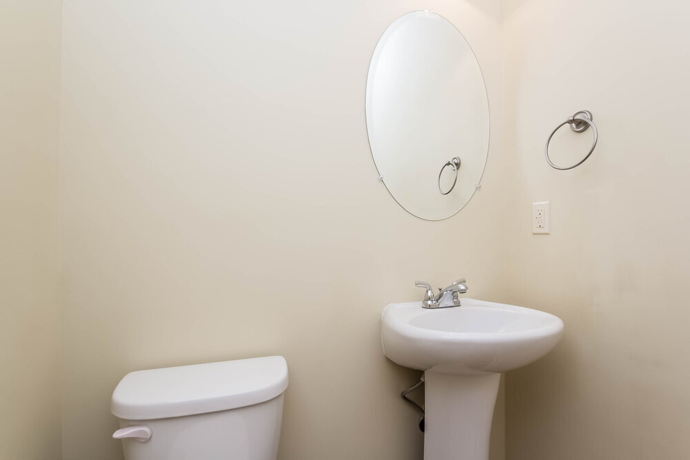 Building Photo - 1367 Avington Glen Way