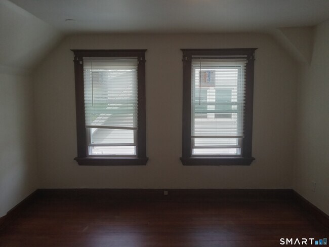 Building Photo - 1412-1414 Dixwell Ave