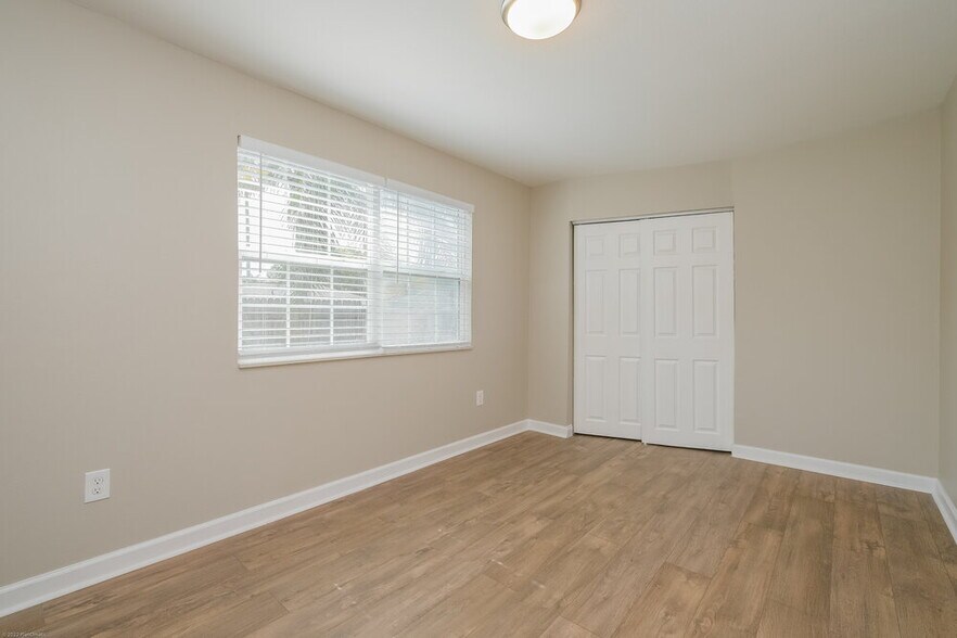 Building Photo - 3351 Tuckahoe Pl