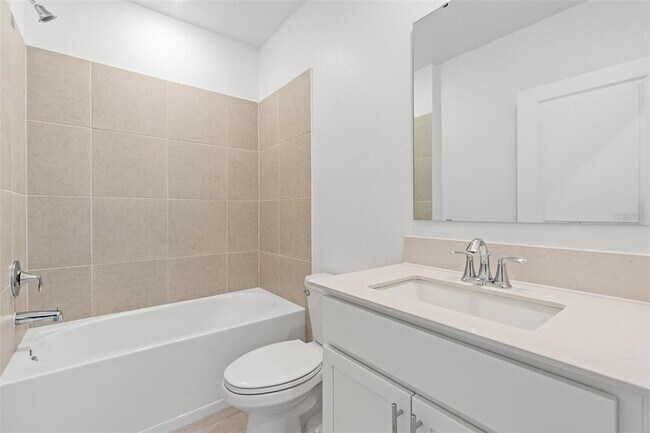 Building Photo - 3028 Namaste Dr