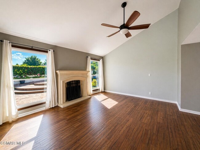 Building Photo - 3271 Rosehill Cir