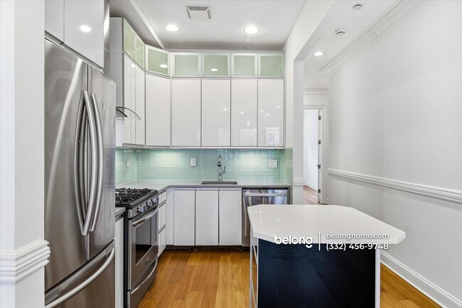 Building Photo - 312 W 138th St