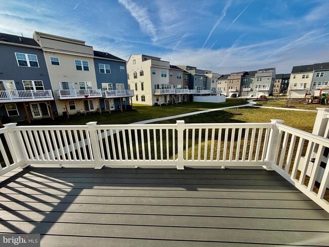 Building Photo - 149 Lawndale Dr