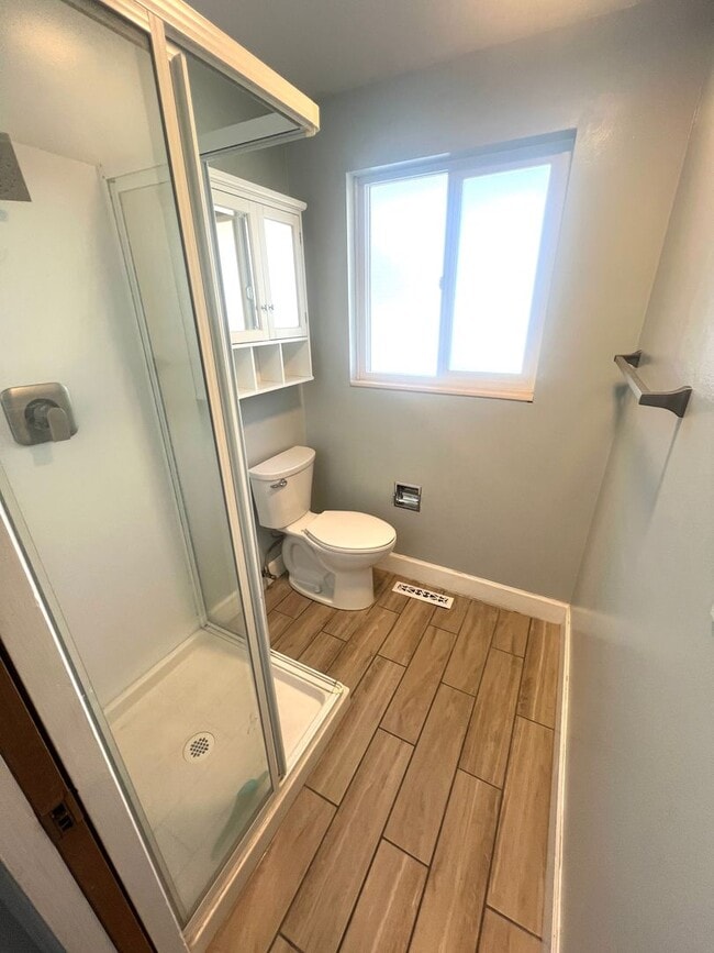 Building Photo - 701 S 19th Ave