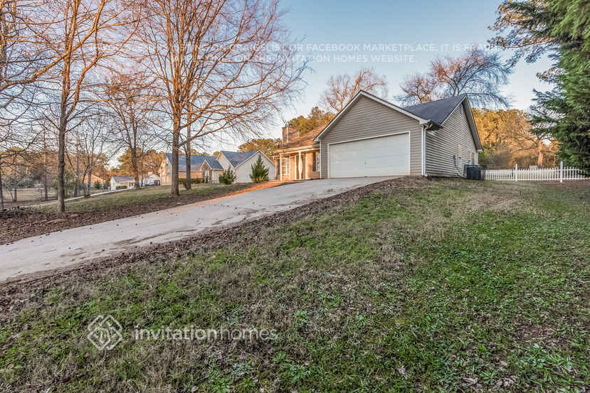 Building Photo - 617 Veal Rd