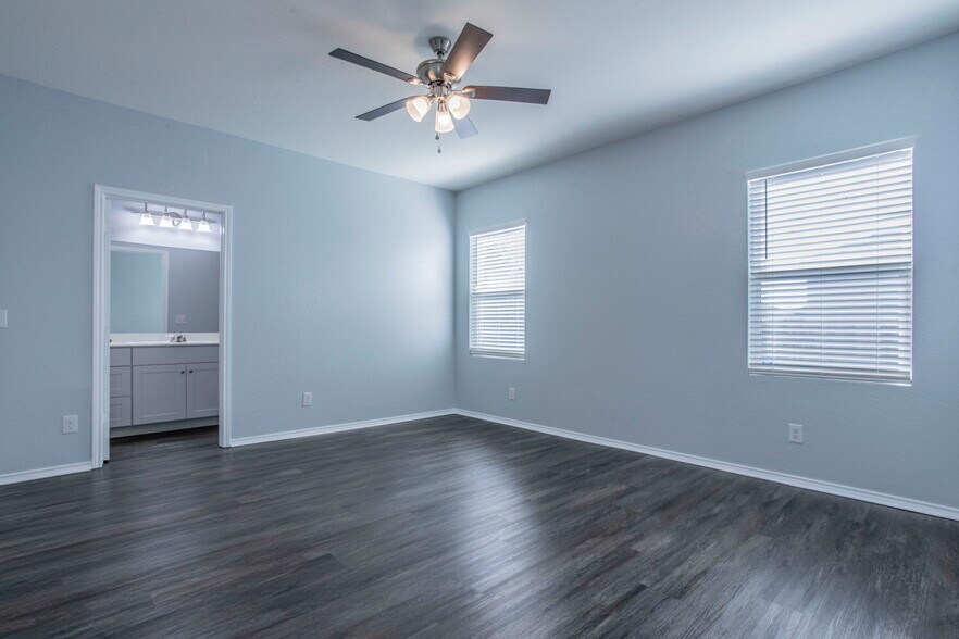 Building Photo - 12614 Galatea