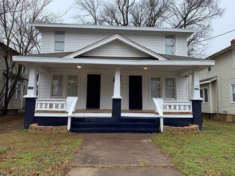 Primary Photo - 1331 W Mount Vernon St