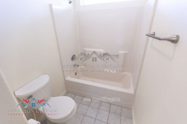 Building Photo - 4728 E Ron Rico Rd