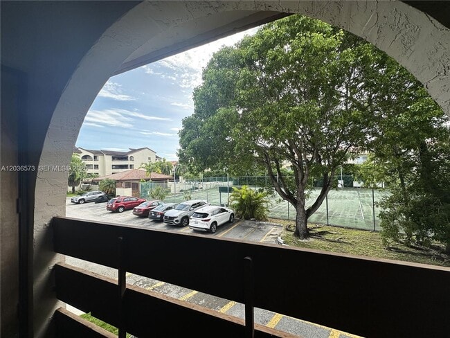 Building Photo - 8999 SW 123rd Ct