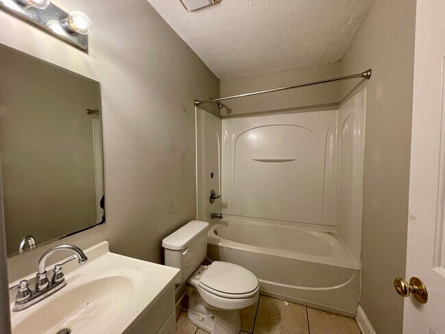 Building Photo - NEWLY RENOVATED 2bd/1.5ba Townhome super close to CMC, HGTC and CCU! Some utilities included!