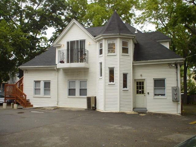 Building Photo - 50 Gardner St