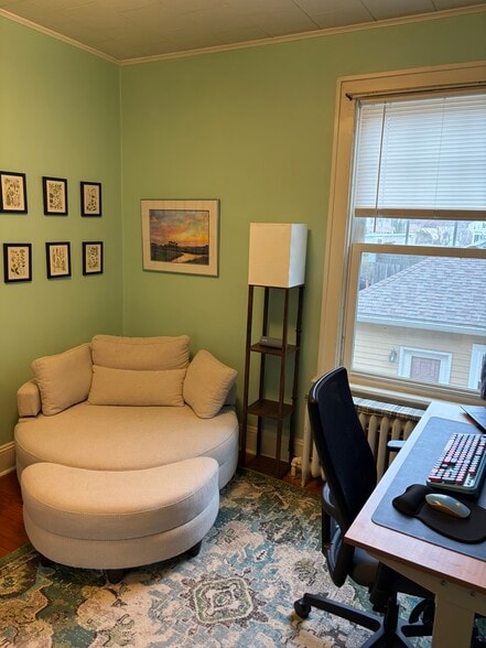 Building Photo - 18 Terrace Ave