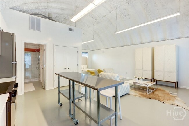 Building Photo - 103 Brandywine Rd