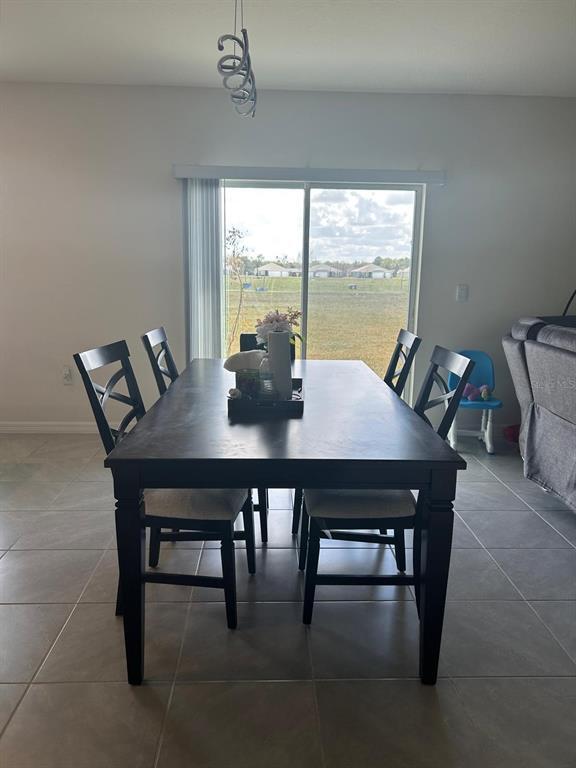 Building Photo - 3841 Royal Azalea Wy