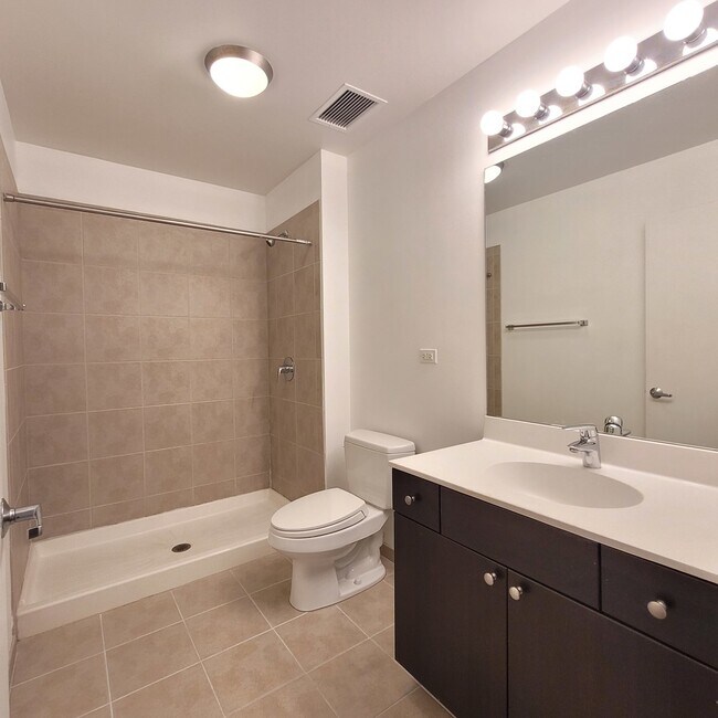 Building Photo - 235 W Van Buren St