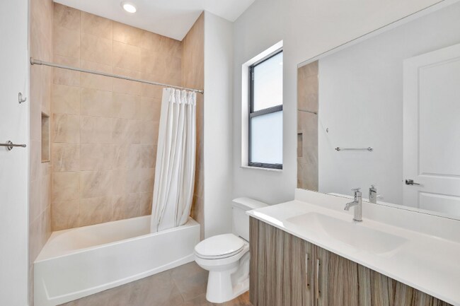 Building Photo - 8660 W Parkland Bay Trl