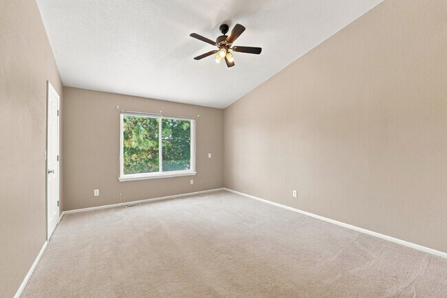 Building Photo - $2,840.95 with $300 Off The First Month's Rent, 3 Beds - 2.5 Bath, Single Family Home in Westmins...