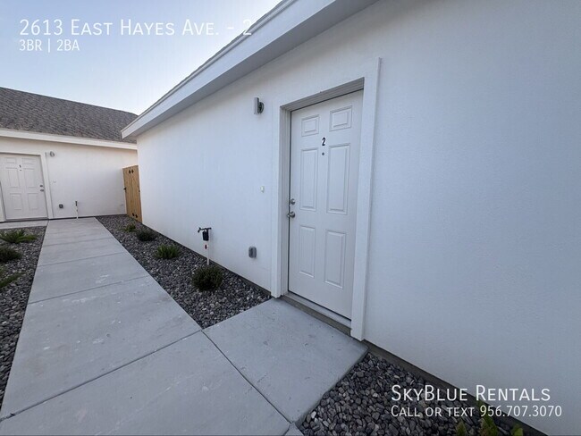 Building Photo - 2613 W Hayes Ave