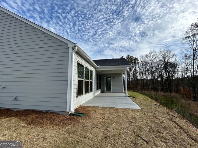 Building Photo - 473 Bandon Wy