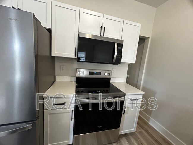 Building Photo - 3453 E 26th St