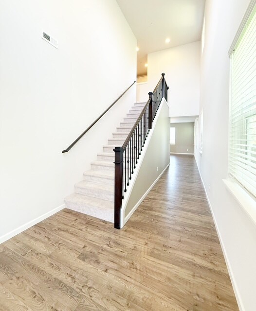Building Photo - 4314 Andasio Loop SE