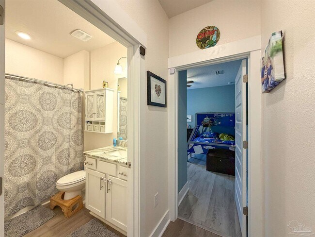 Building Photo - 12509 Windsor Dr