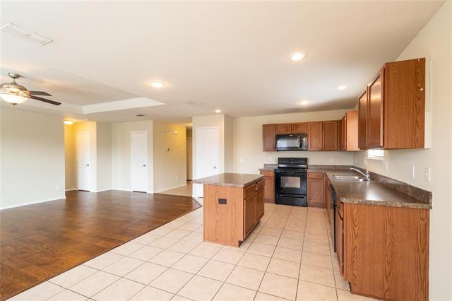 Building Photo - 5829 Mountain Bluff Dr