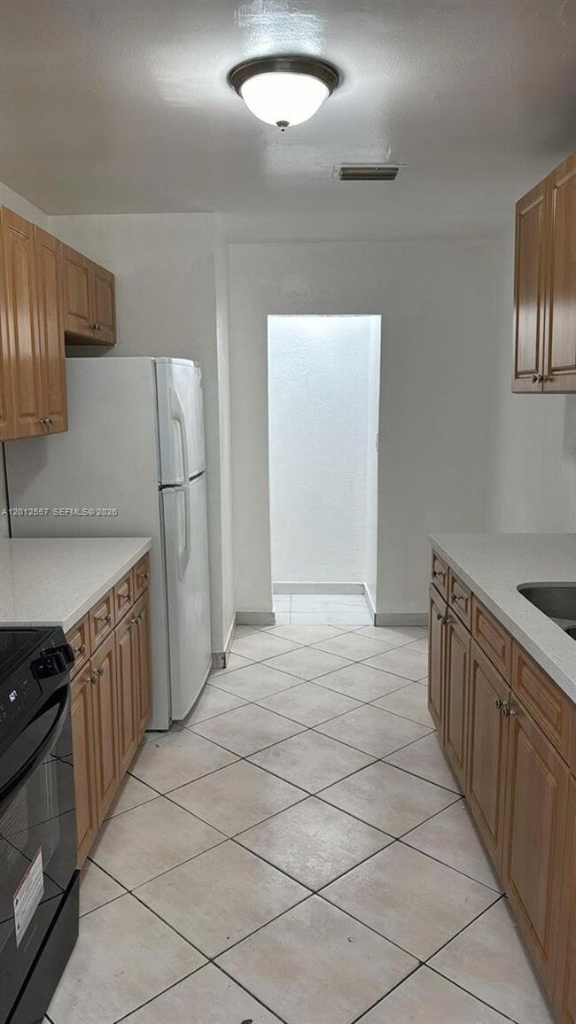 Building Photo - 21331 NW 39th Ave