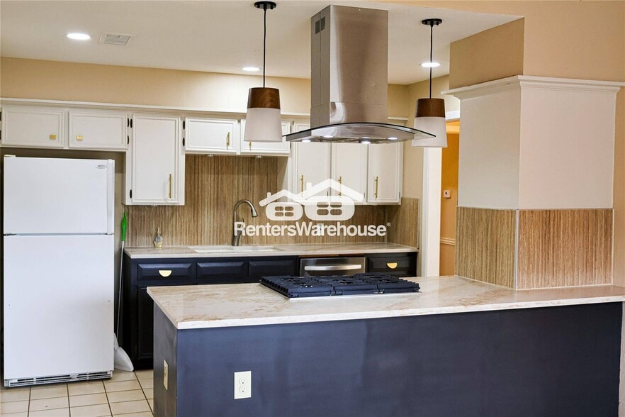 Building Photo - 9506 Carousel Ln