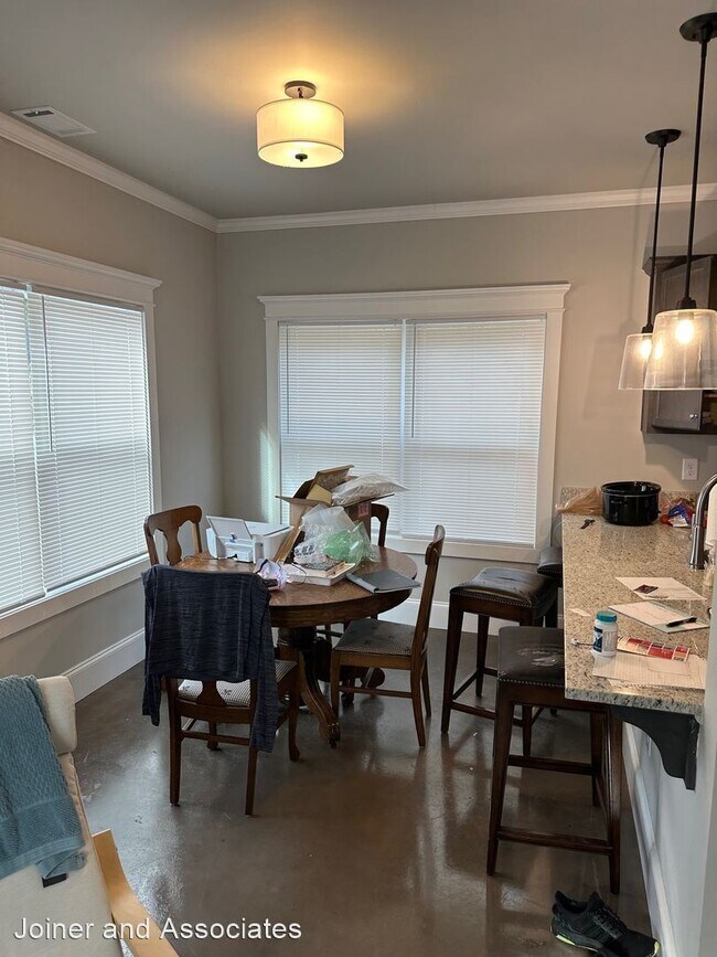 Building Photo - 4 br, 4 bath House - 954 MLK Parkway