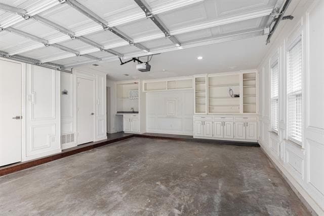Building Photo - 15751 Mapleview Cir